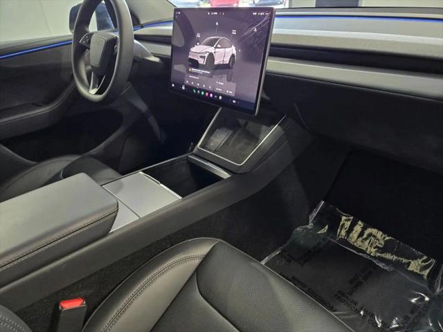 2026 Tesla Model Y Premium Rear-Wheel Drive