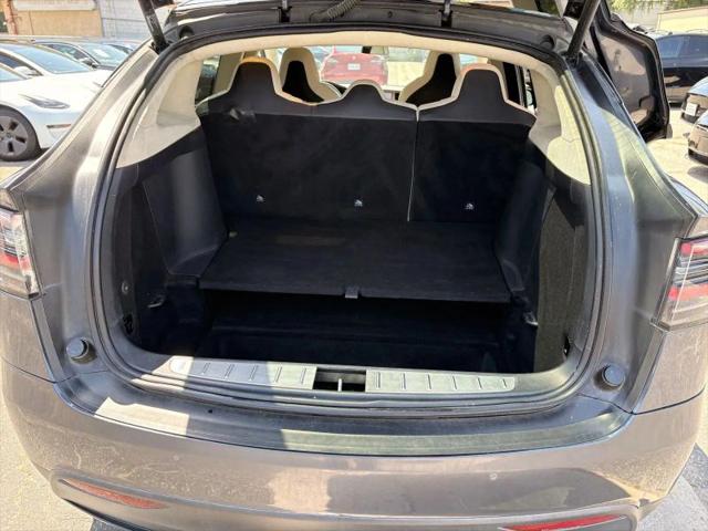2019 Tesla Model X Standard Range
