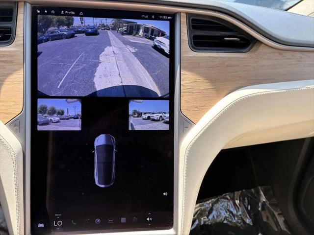 2019 Tesla Model X Standard Range