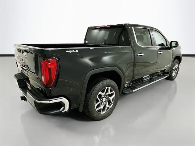 2026 GMC Sierra 1500 Crew Cab, Standard Bed, SLT, 4WD