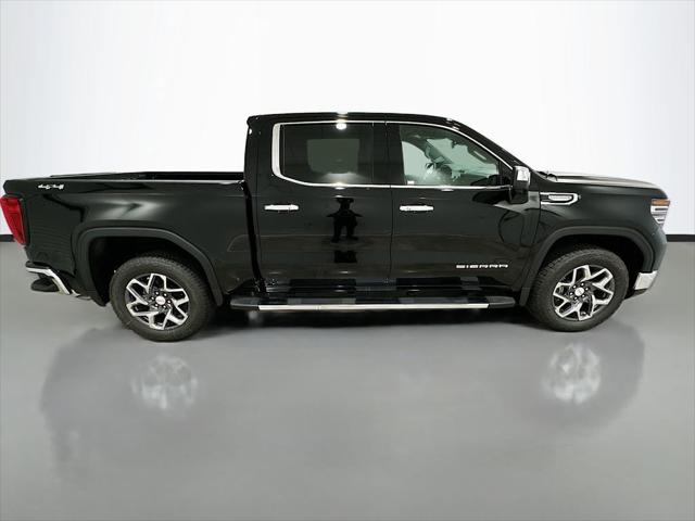 2026 GMC Sierra 1500 Crew Cab, Standard Bed, SLT, 4WD