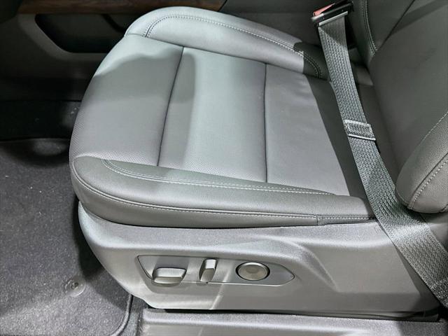 2026 GMC Sierra 1500 Crew Cab, Standard Bed, SLT, 4WD