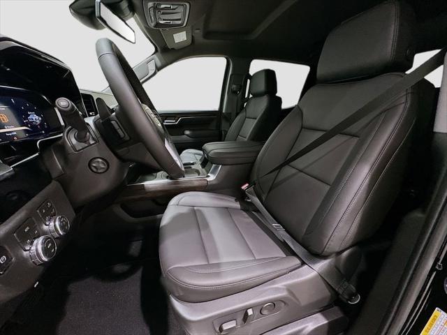 2026 GMC Sierra 1500 Crew Cab, Standard Bed, SLT, 4WD