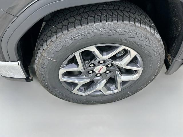 2026 GMC Sierra 1500 Crew Cab, Standard Bed, SLT, 4WD
