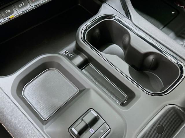 2026 GMC Sierra 3500HD Crew Cab, Long Bed, AT4, 4WD
