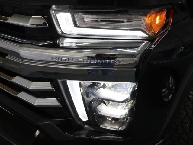 2023 Chevrolet Silverado 2500HD 4WD Crew Cab Standard Bed High Country