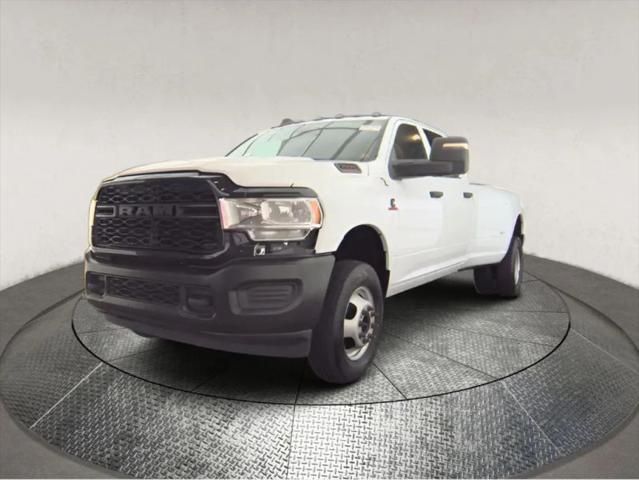 2024 Ram 3500 Tradesman Crew Cab 4x4 8' Box