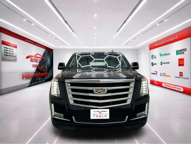 2018 Cadillac Escalade ESV Luxury