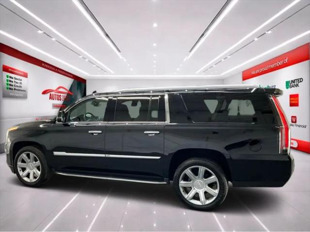 2018 Cadillac Escalade ESV Luxury