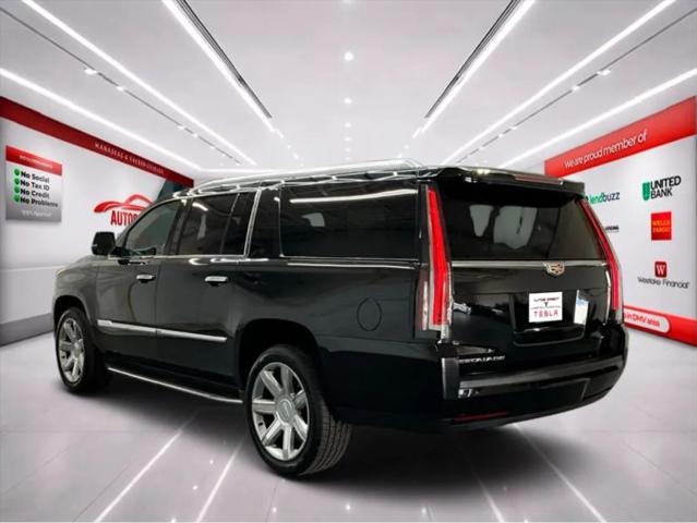 2018 Cadillac Escalade ESV Luxury