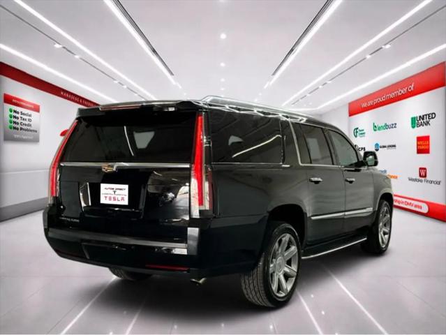 2018 Cadillac Escalade ESV Luxury