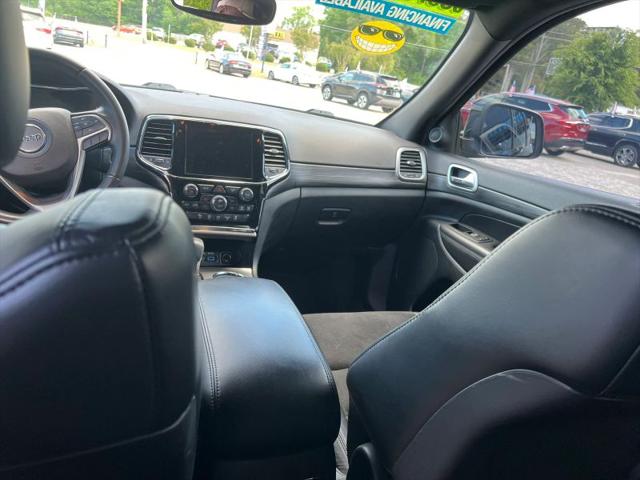 2019 Jeep Grand Cherokee Laredo E 4x4