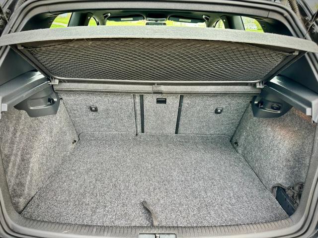 2011 Volkswagen GTI 2-Door Autobahn