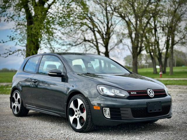 2011 Volkswagen GTI 2-Door Autobahn