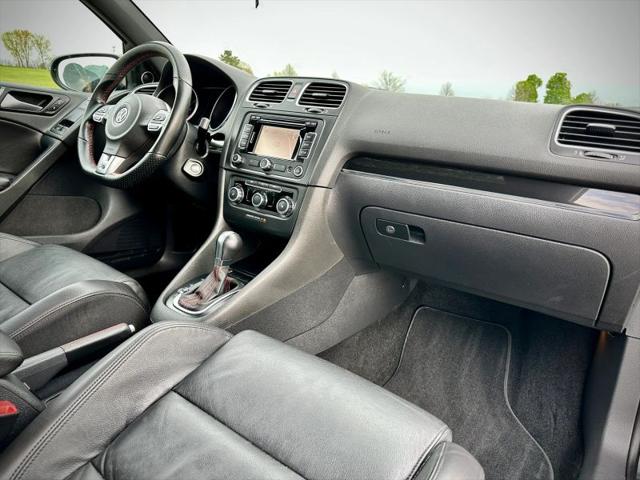 2011 Volkswagen GTI 2-Door Autobahn