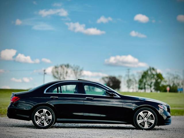 2017 Mercedes-Benz E-CLASS E 300 E 300
