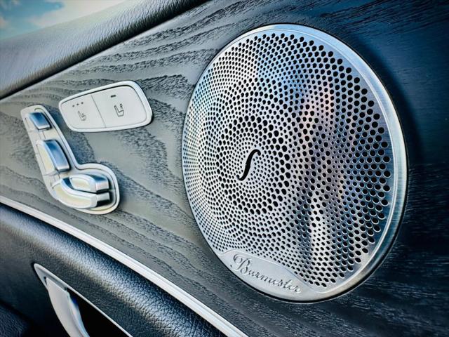 2017 Mercedes-Benz E-CLASS E 300 E 300