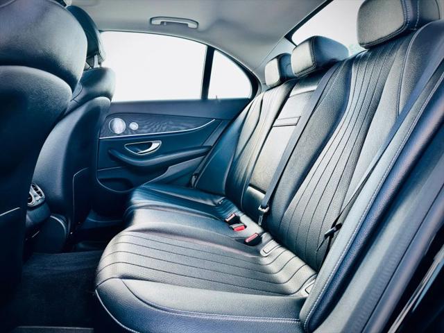 2017 Mercedes-Benz E-CLASS E 300 E 300