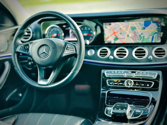 2017 Mercedes-Benz E-CLASS E 300 E 300