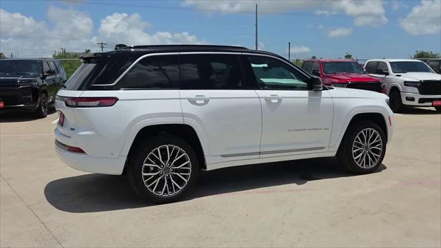 2026 Jeep Grand Cherokee Summit 4x4