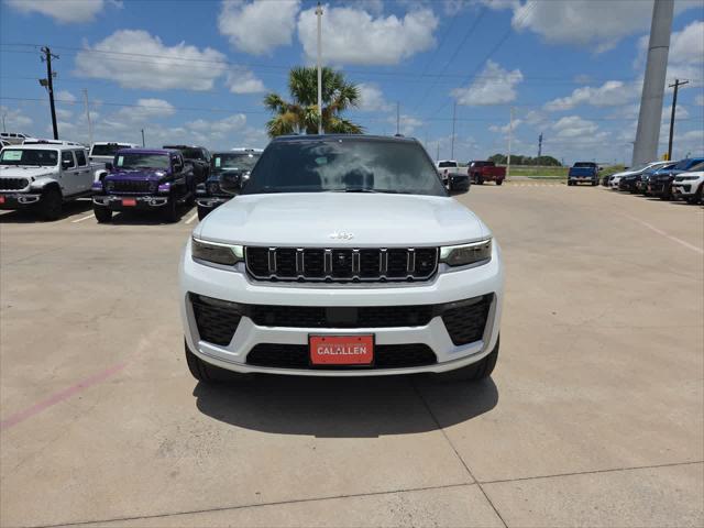 2026 Jeep Grand Cherokee Summit 4x4