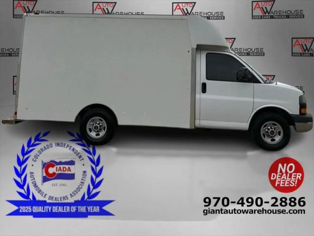 2015 GMC Savana Cutaway 3500