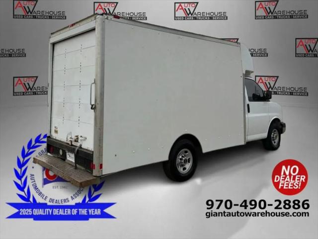2015 GMC Savana Cutaway 3500
