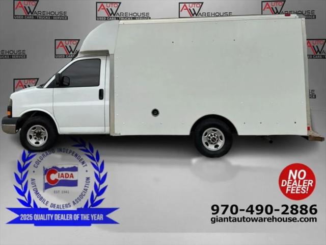 2015 GMC Savana Cutaway 3500
