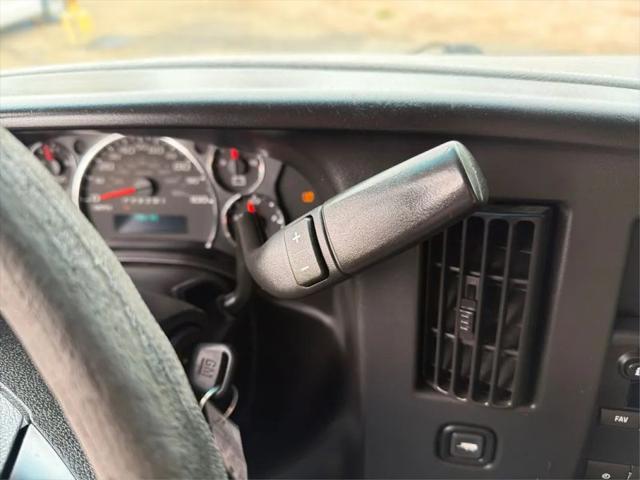 2015 GMC Savana Cutaway 3500