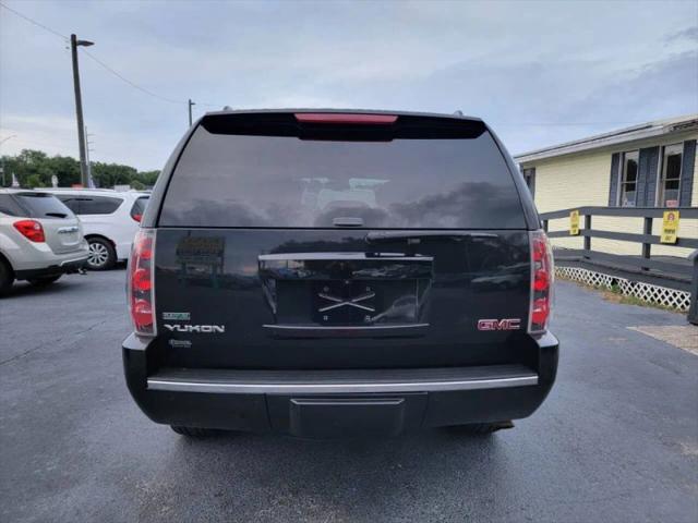2011 GMC Yukon Denali