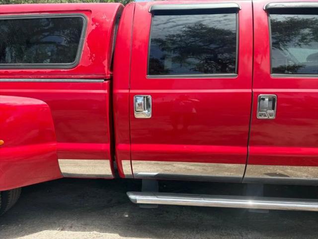 2004 Ford F-350 LARIAT