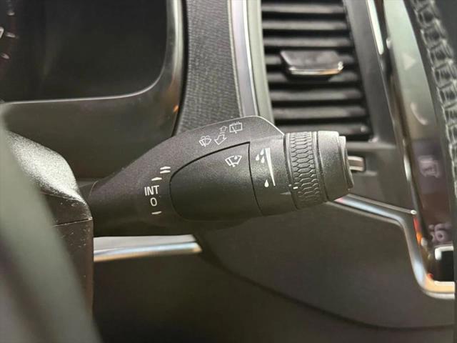 2018 Volvo XC90 T5 Momentum