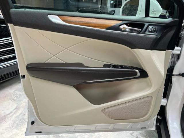 2019 Lincoln MKC Select
