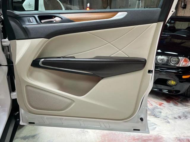 2019 Lincoln MKC Select