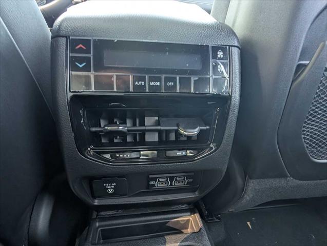 2026 Jeep Grand Cherokee L Altitude 4x4