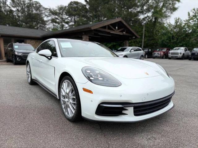 2017 Porsche Panamera Base