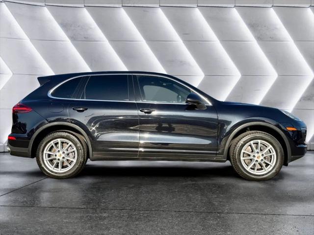 2016 Porsche Cayenne Base