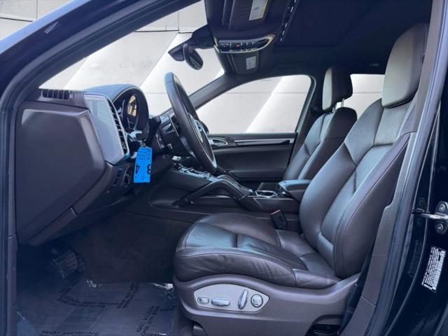 2016 Porsche Cayenne Base