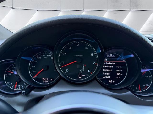 2016 Porsche Cayenne Base