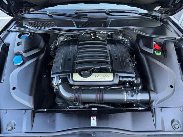 2016 Porsche Cayenne Base