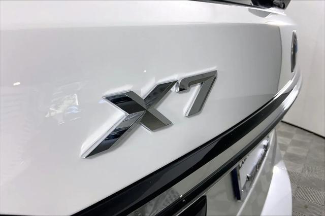2027 BMW X7 xDrive40i