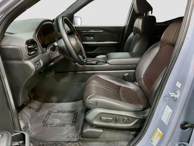 2025 Honda Pilot Black Edition
