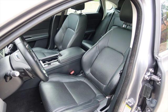 2020 Jaguar XF 30t Prestige AWD Automatic