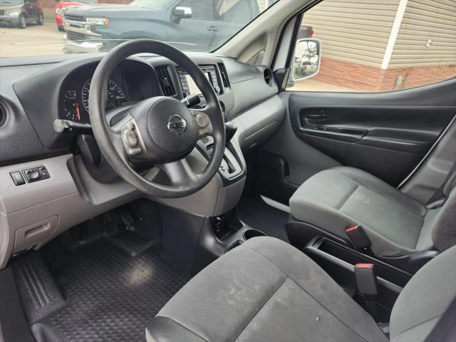 2017 Nissan NV200 SV