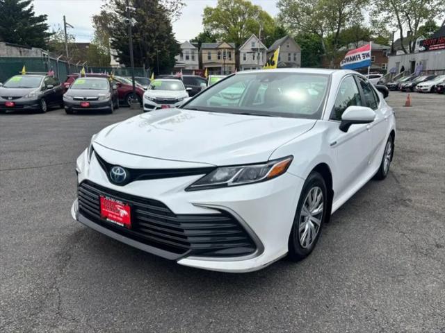 2021 Toyota Camry LE Hybrid