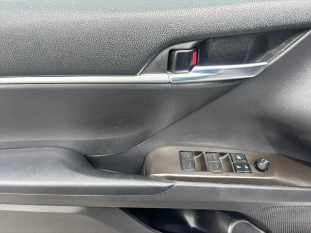 2021 Toyota Camry LE Hybrid