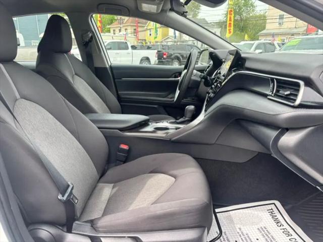 2021 Toyota Camry LE Hybrid
