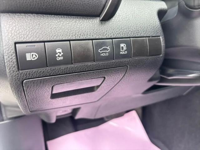 2021 Toyota Camry LE Hybrid