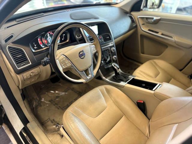 2016 Volvo XC60 T6 Platinum