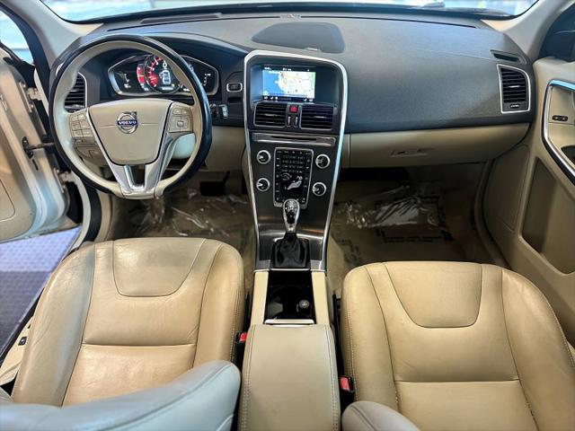 2016 Volvo XC60 T6 Platinum